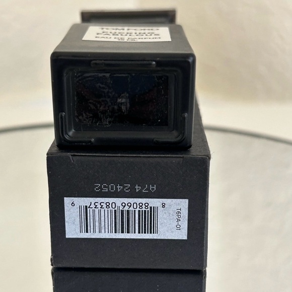 TOM FORD - Picture 5 of 5